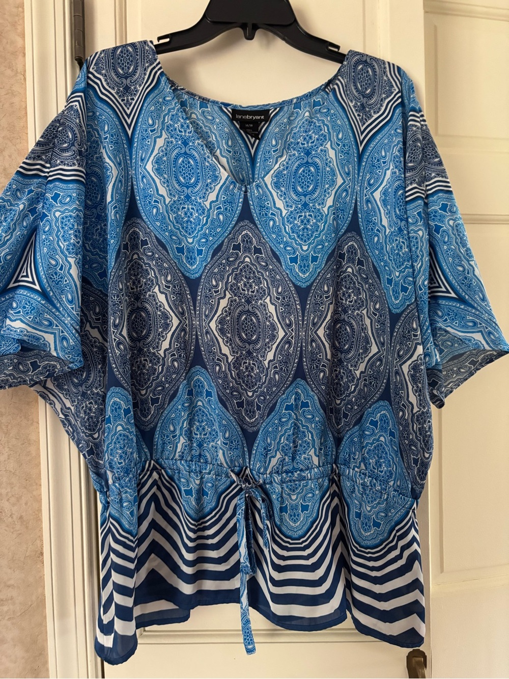 Lane Bryant Blue Patterned Dolman Sleeve Drawstring Top